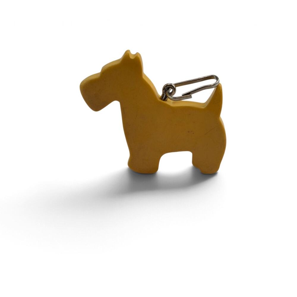 Vintage Bakelite Scottie Dog Pendant Charm Keychain Scottish Terrier